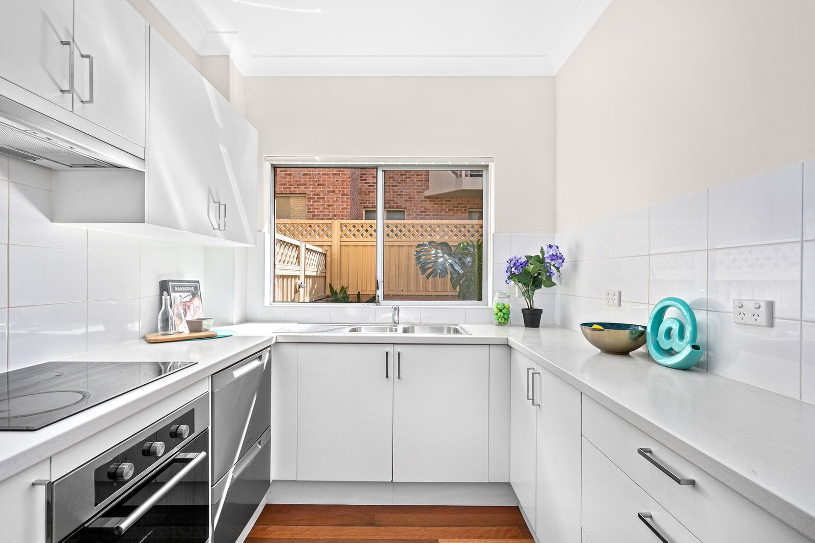 4/16 Letitia Street OATLEY 3