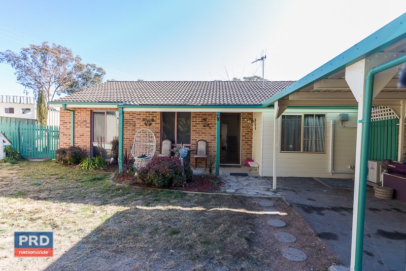 4/16 McInnes Street KARABAR 1