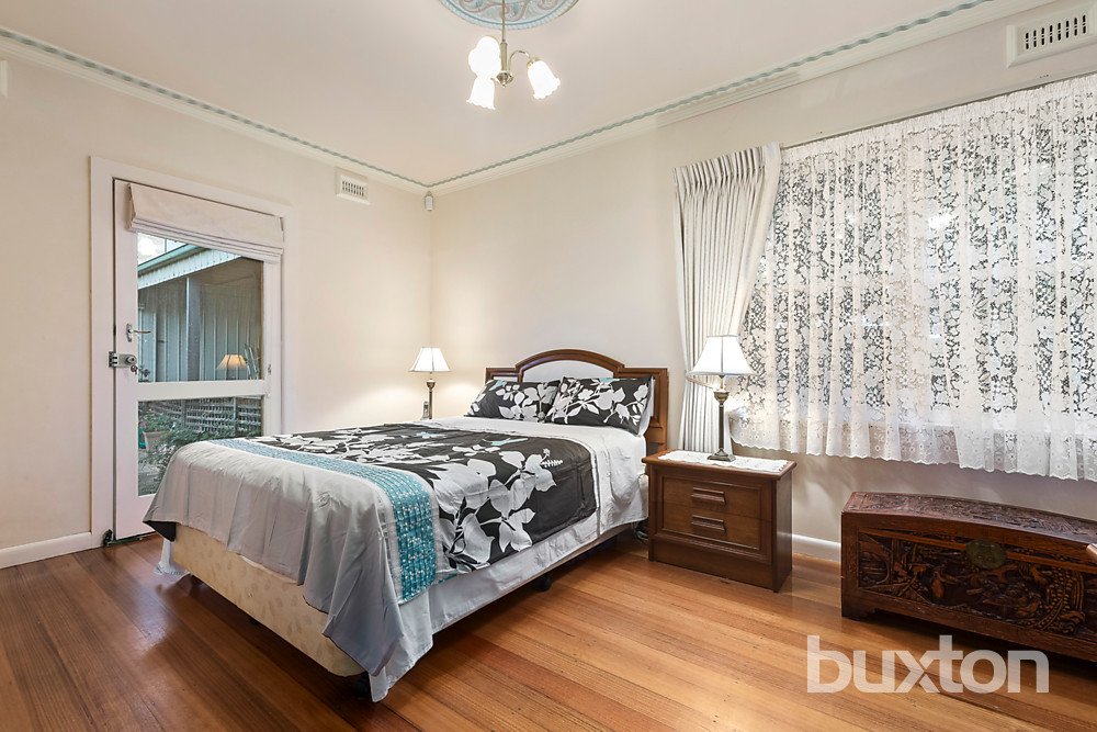Gallery: 416 McKinnon Road