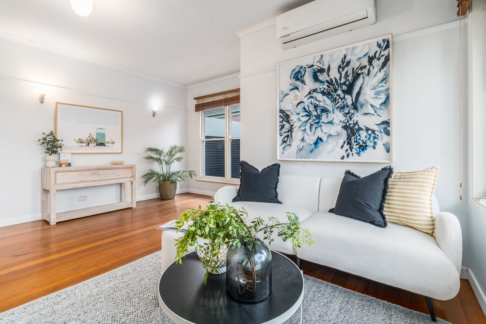 Gallery: 416 Myers Street