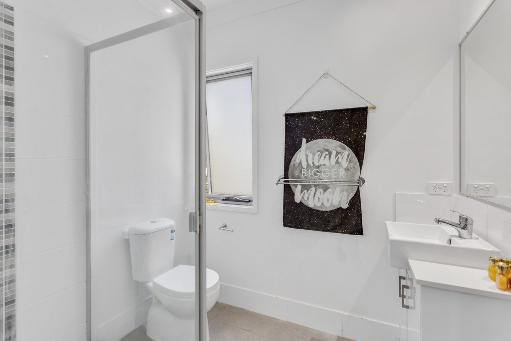 4/16 Sapphire Place ELANORA 7