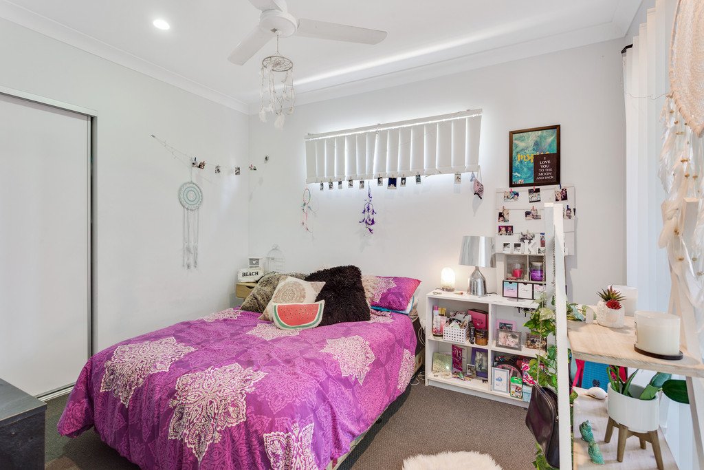 4/16 Sapphire Place ELANORA 9