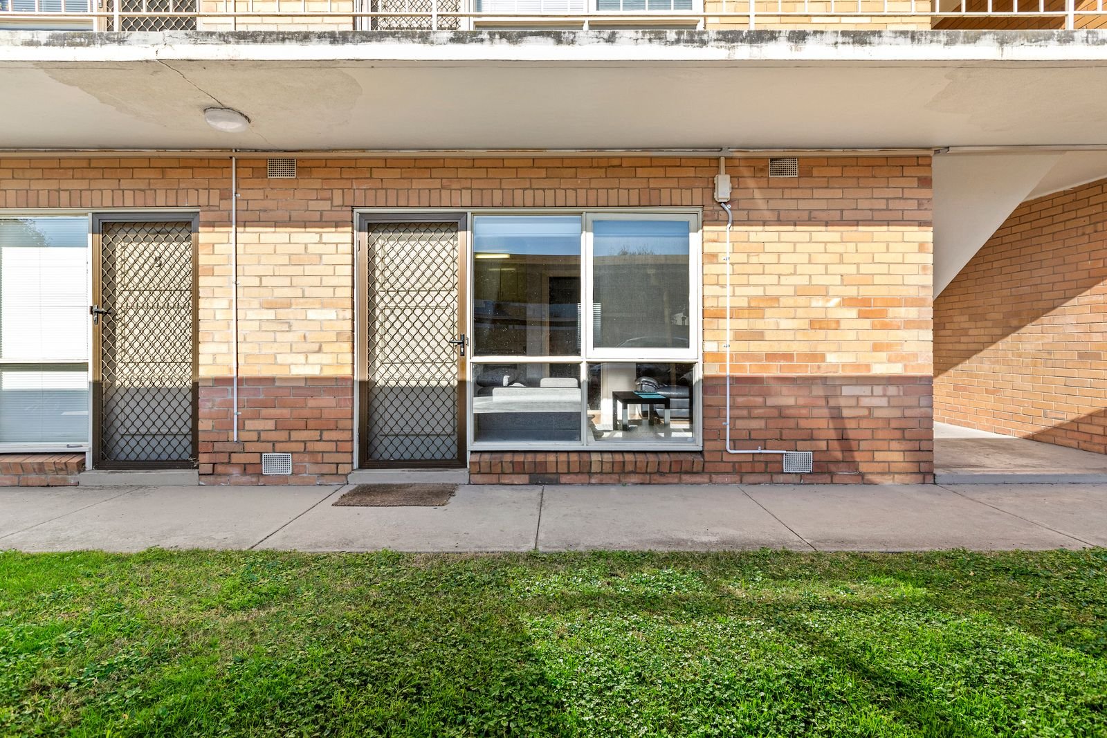 Gallery: 4/16 Station Street