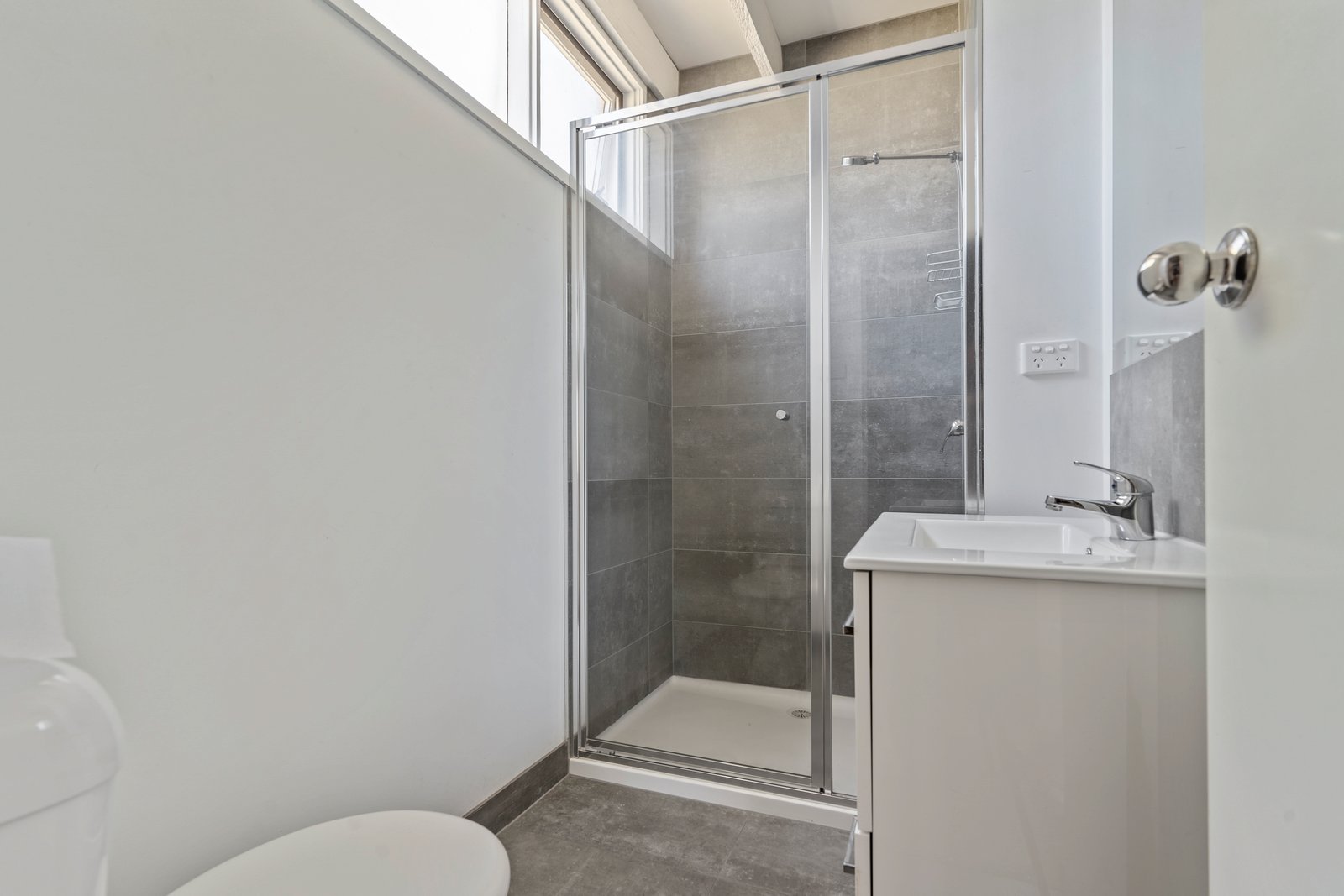 4/16 Stevenson Street BENDIGO 7