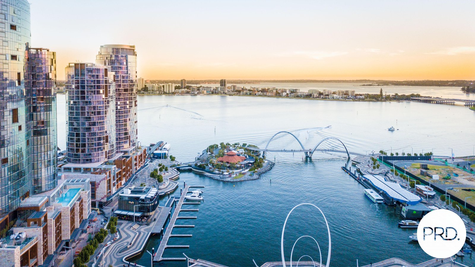 416/11 Barrack Square PERTH 23