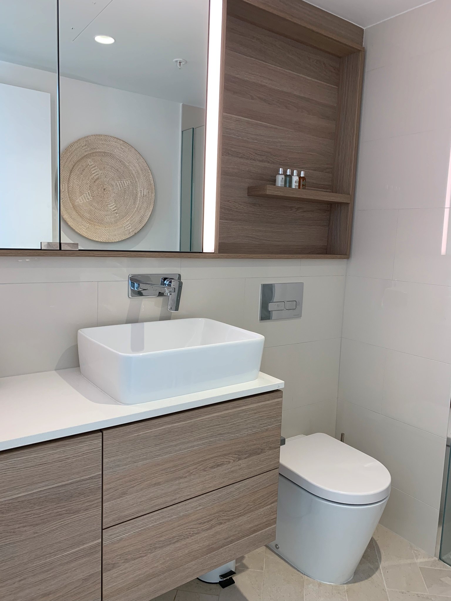 416/11 Barrack Square PERTH 28