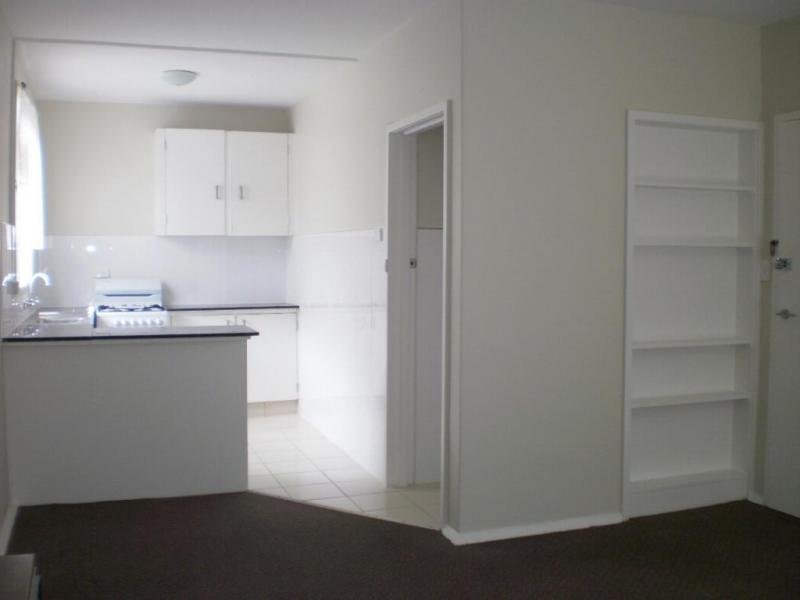 Gallery: 4/164 Warrigal Road