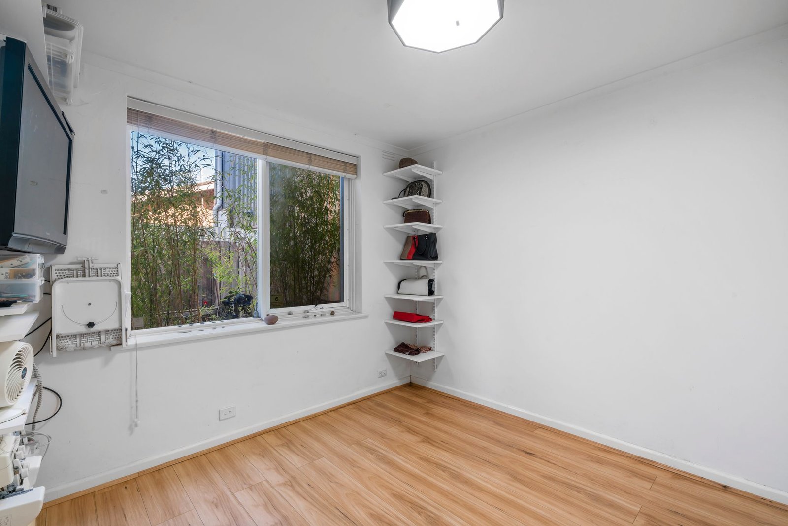 Gallery: 4/165 Stokes Street