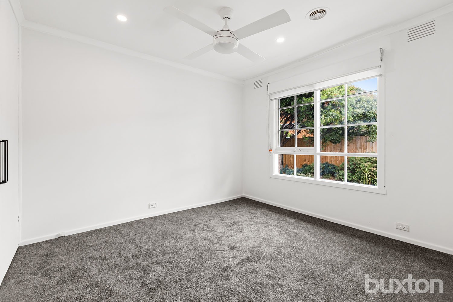Gallery: 4/166 Charman Road