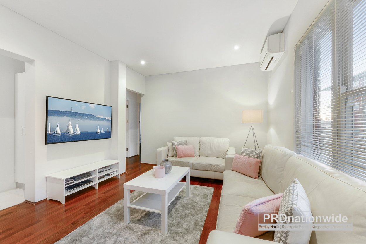 4/168-170 Chuter Avenue SANS SOUCI 1