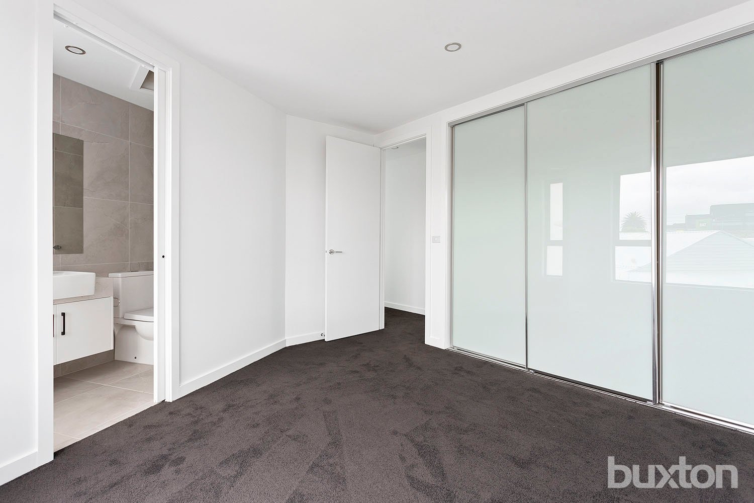 Gallery: 4/16B Katoomba Street