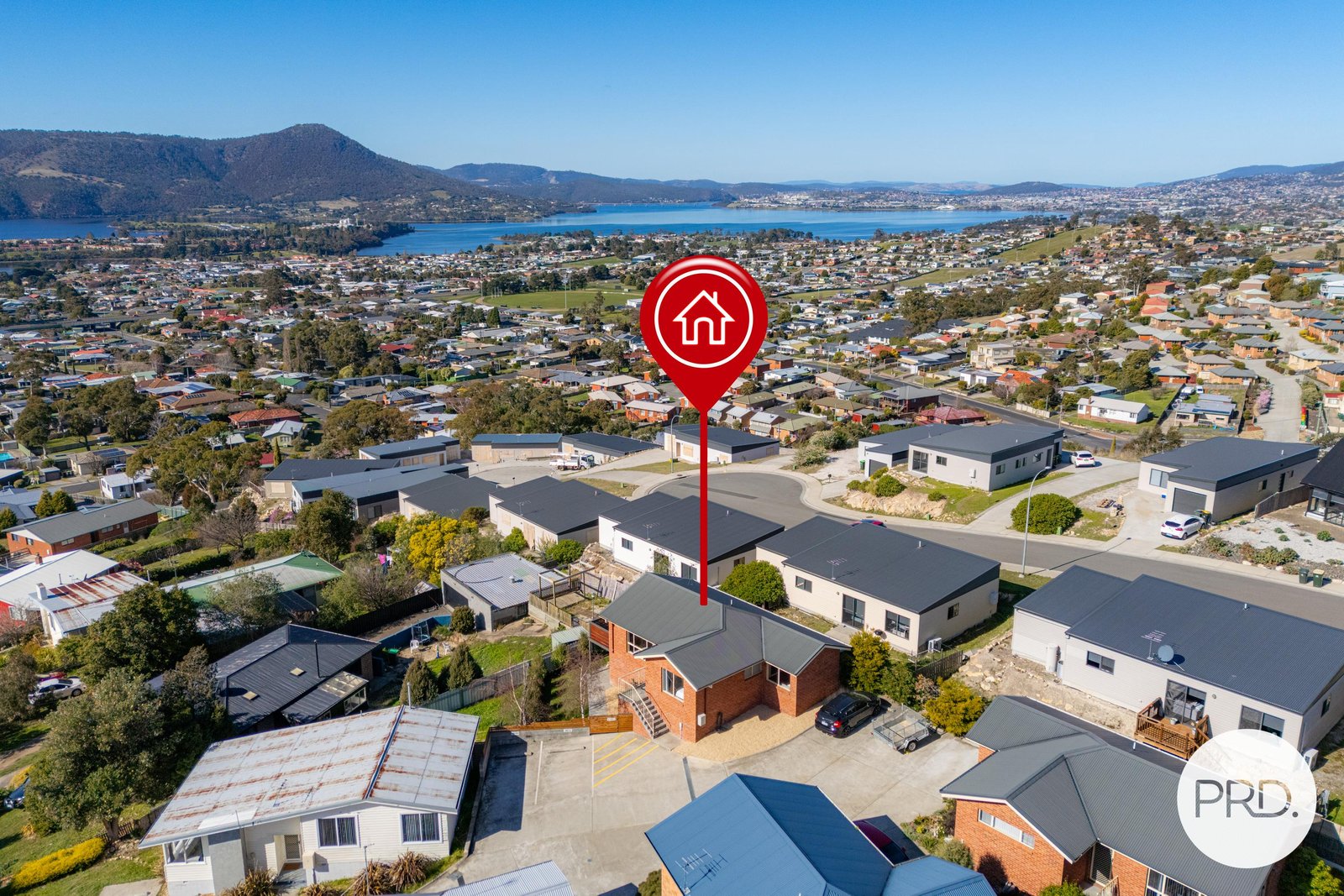 4/17-19 Spring Street CLAREMONT 23