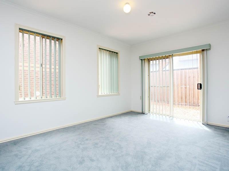Gallery: 4/17 Bishop Street
