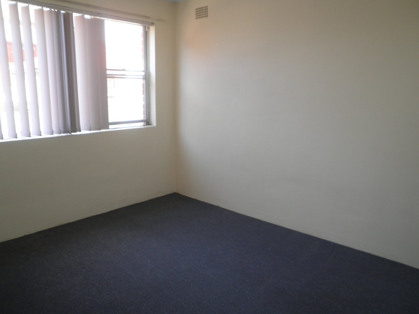 4/17 Brittain Crescent HILLSDALE 4