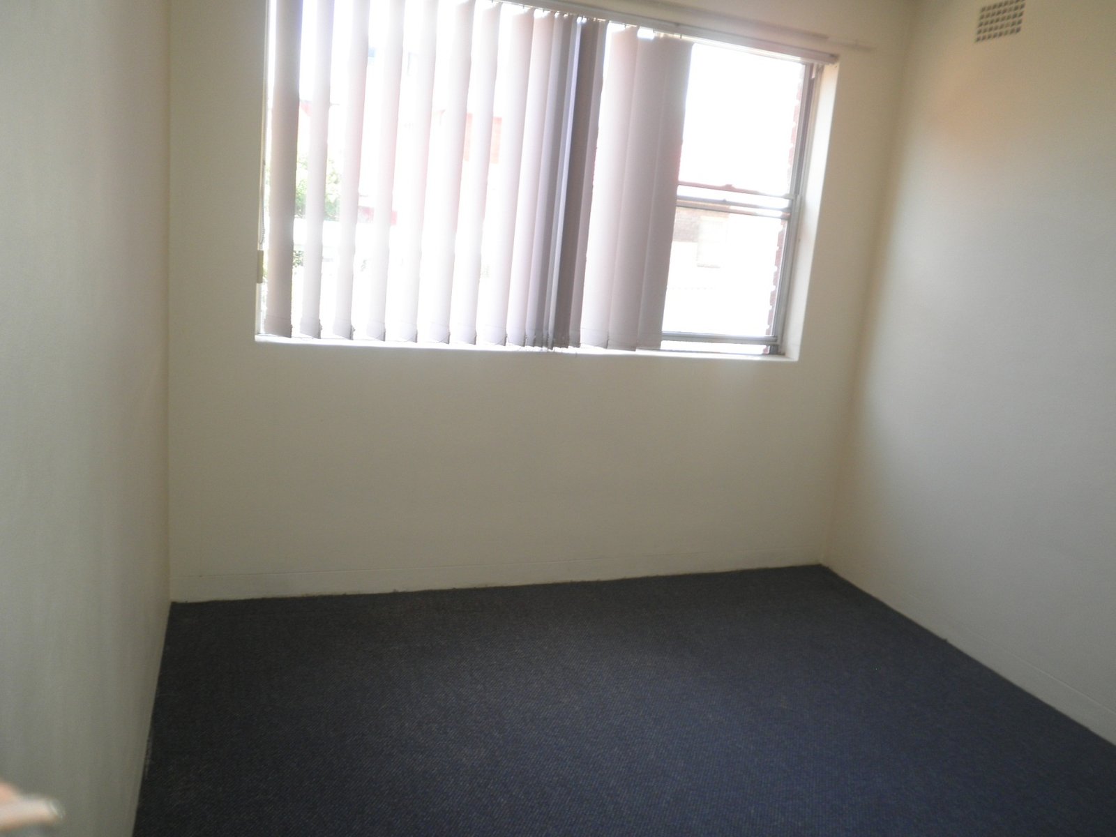 4/17 Brittain Crescent HILLSDALE 7