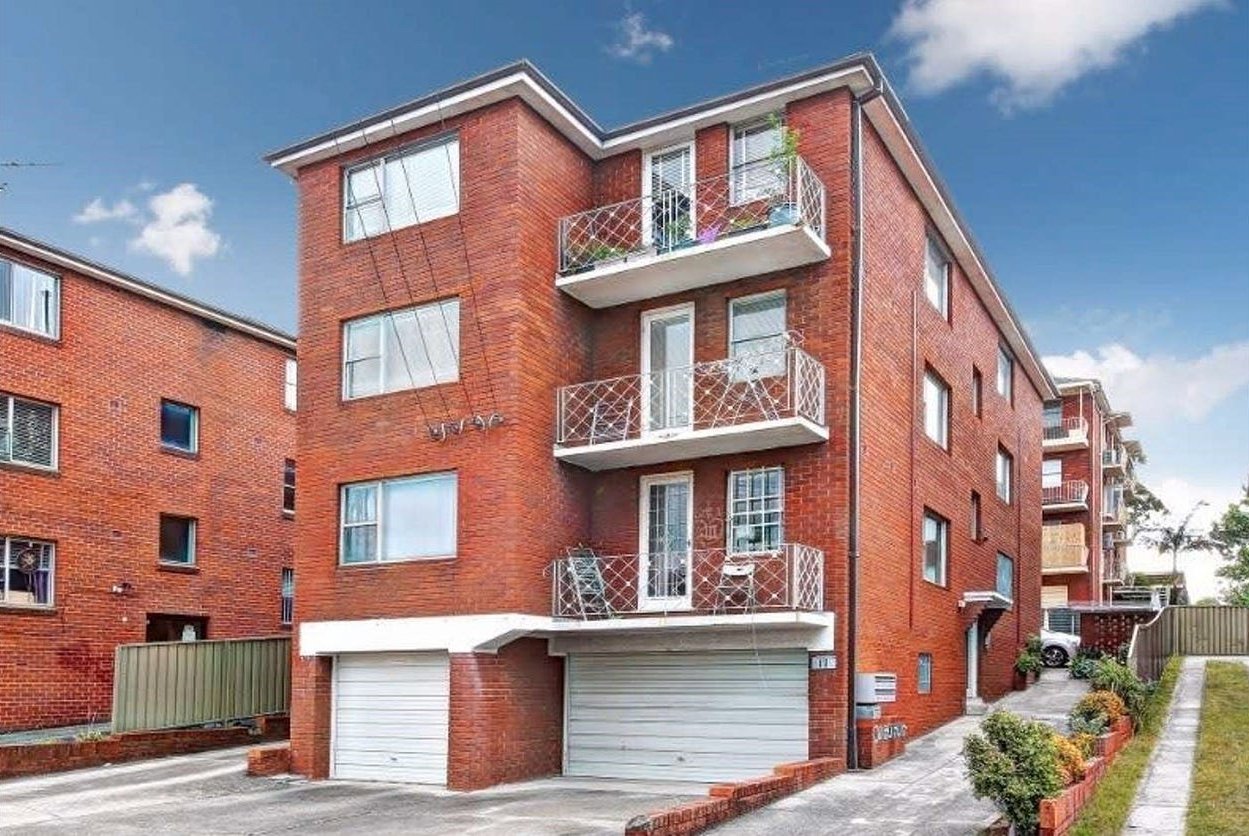 4/17 Brittain Crescent HILLSDALE 9