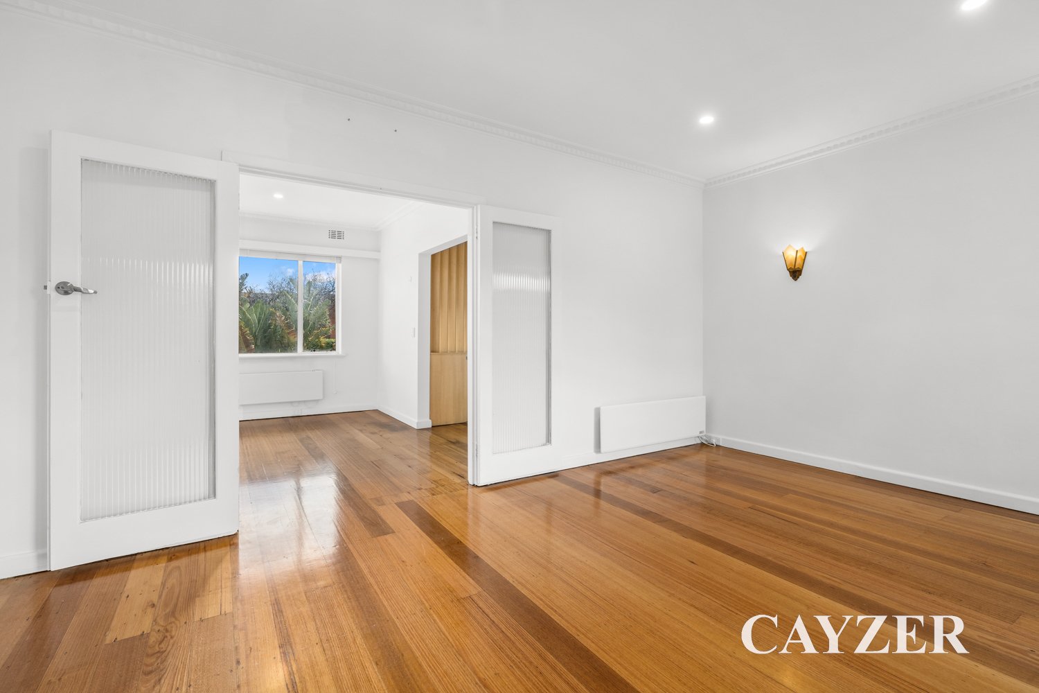 Gallery: 4/17 Cowderoy Street