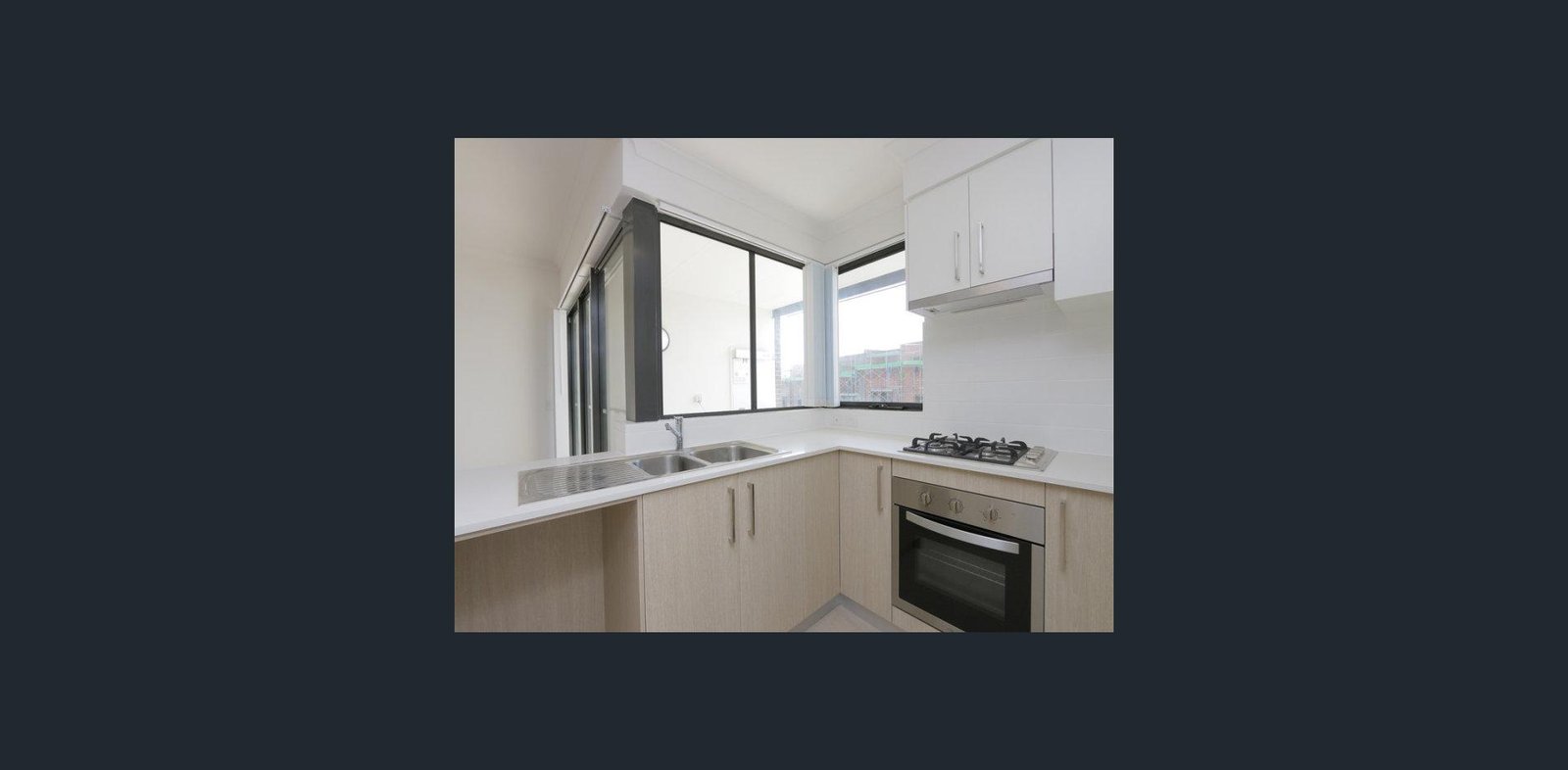 41/7 Durnin Avenue BEELIAR 2