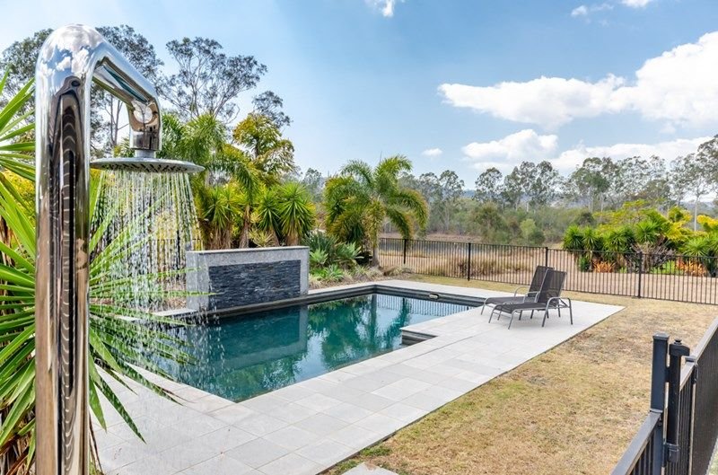 417 Jim Whyte Way BURUA 2