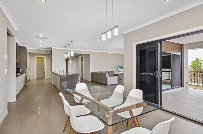 417 Jim Whyte Way BURUA 9