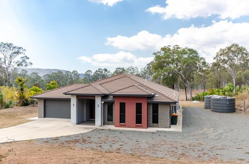 417 Jim Whyte Way BURUA 18