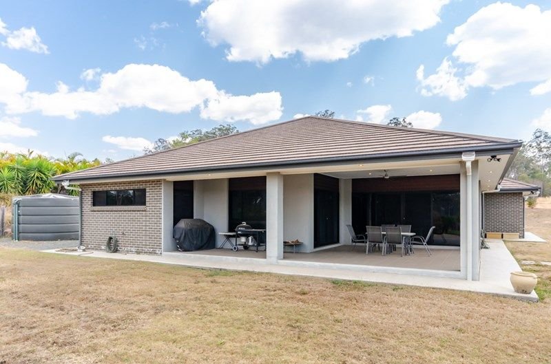 417 Jim Whyte Way BURUA 22