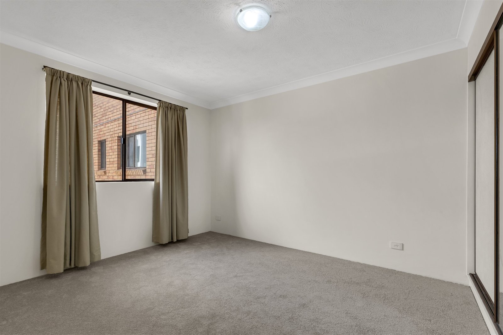 4/17 McMaster Street NUNDAH 9