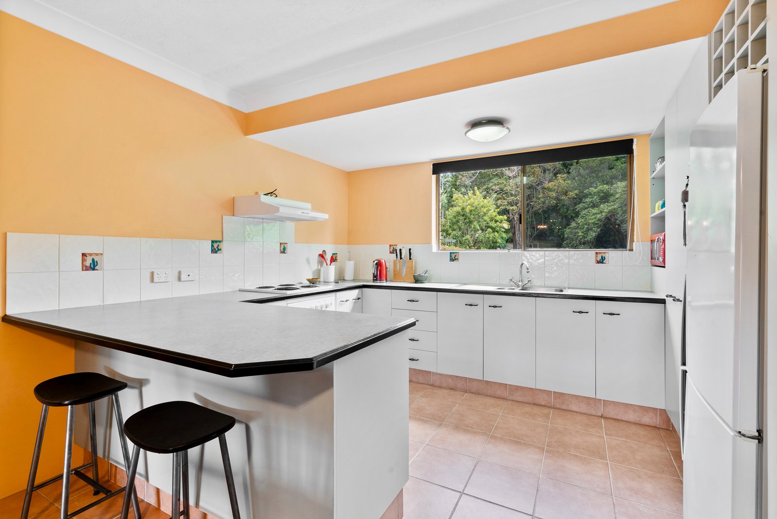 4/17 Rutledge Street COOLANGATTA 3