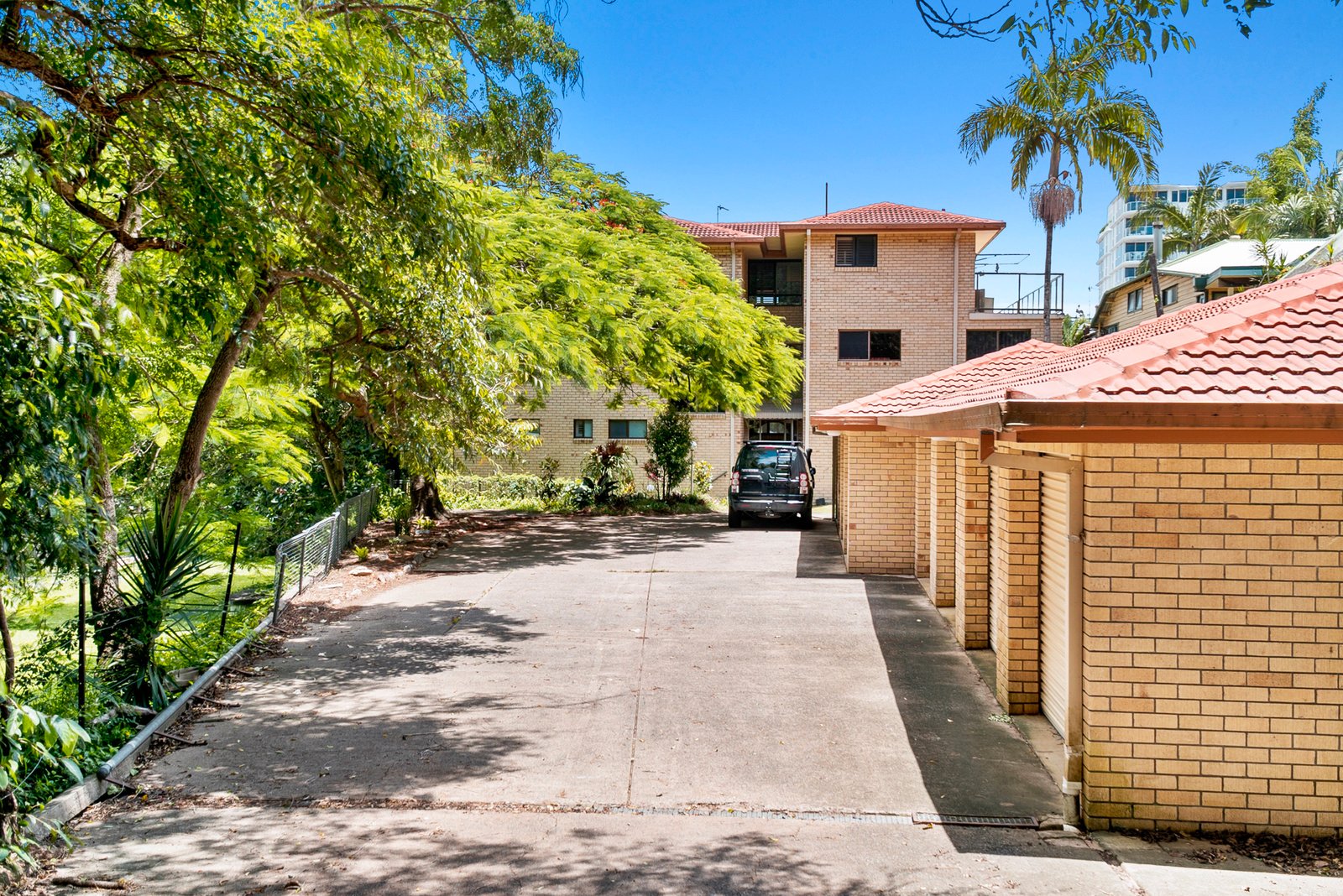 4/17 Rutledge Street COOLANGATTA 10