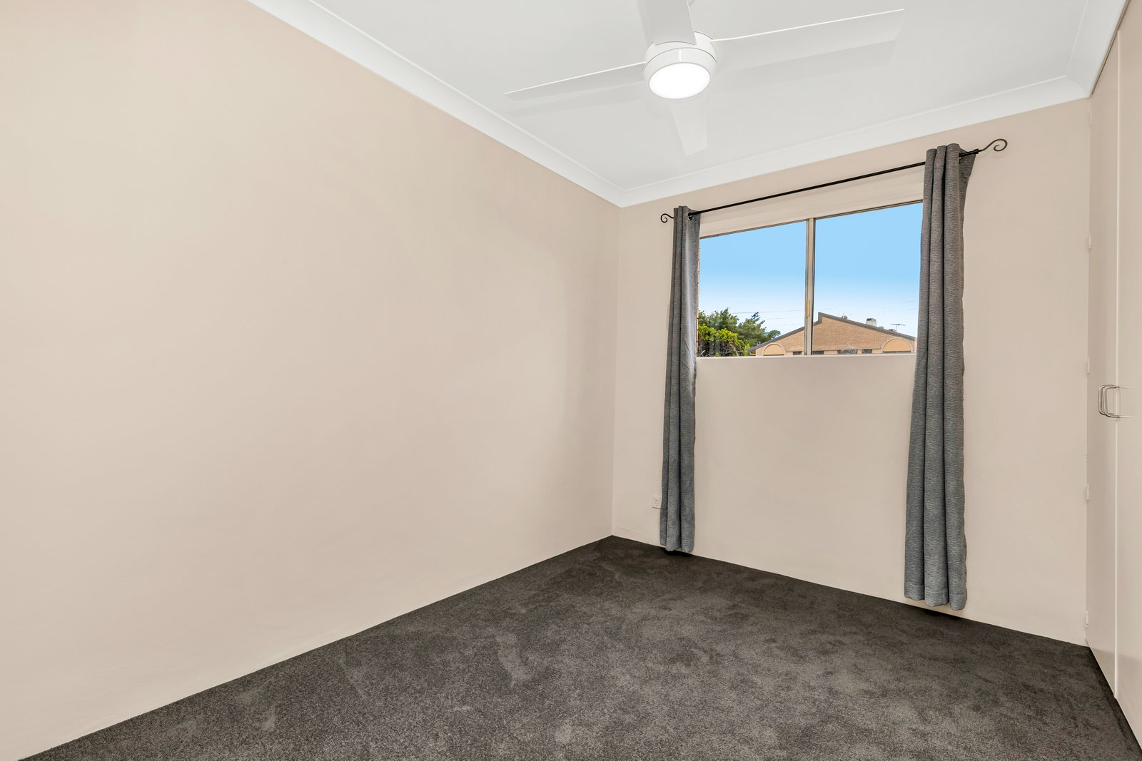 4/17 Trundle Street ENOGGERA 8
