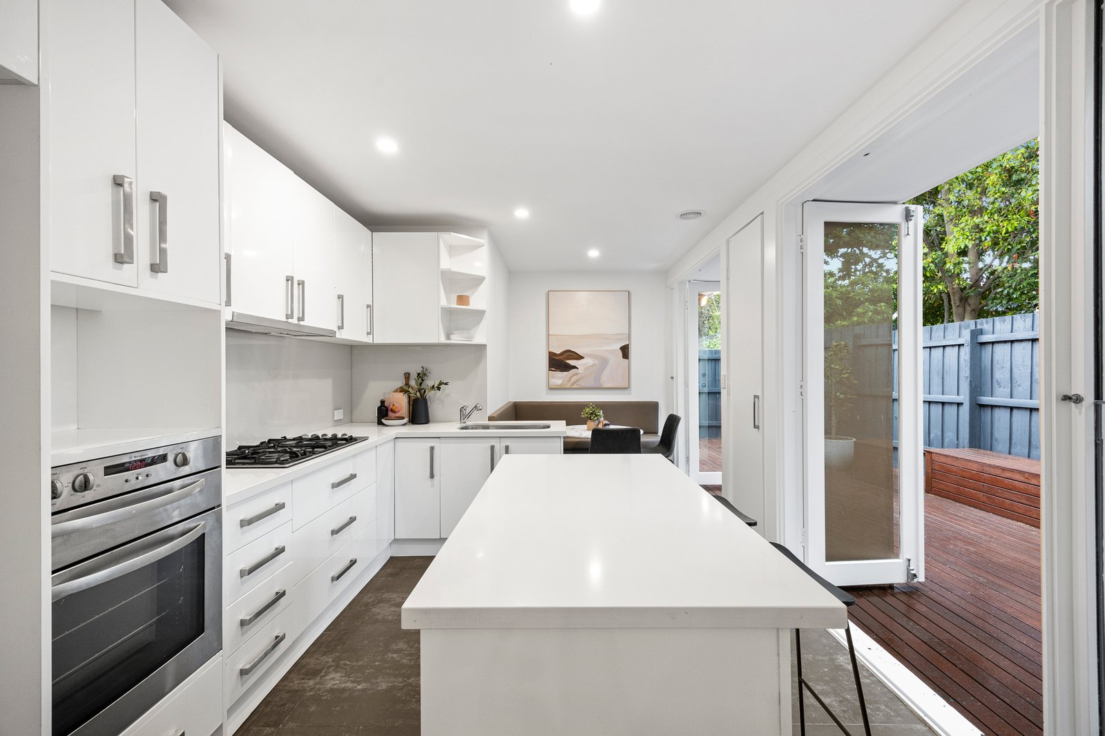 Gallery: 4/172 Bay Road
