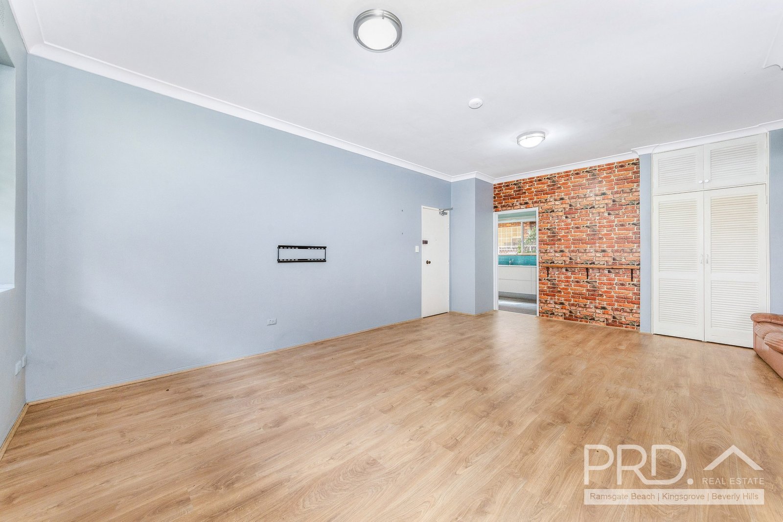 4/173-175 Russell Avenue DOLLS POINT 2