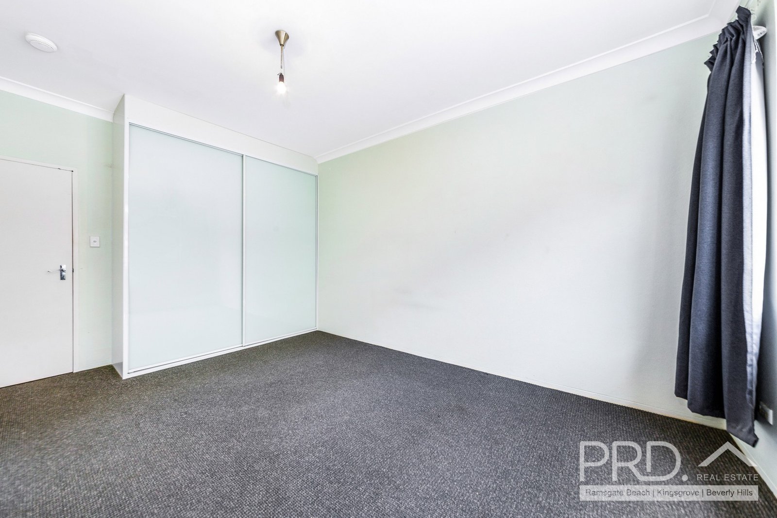 4/173-175 Russell Avenue DOLLS POINT 4