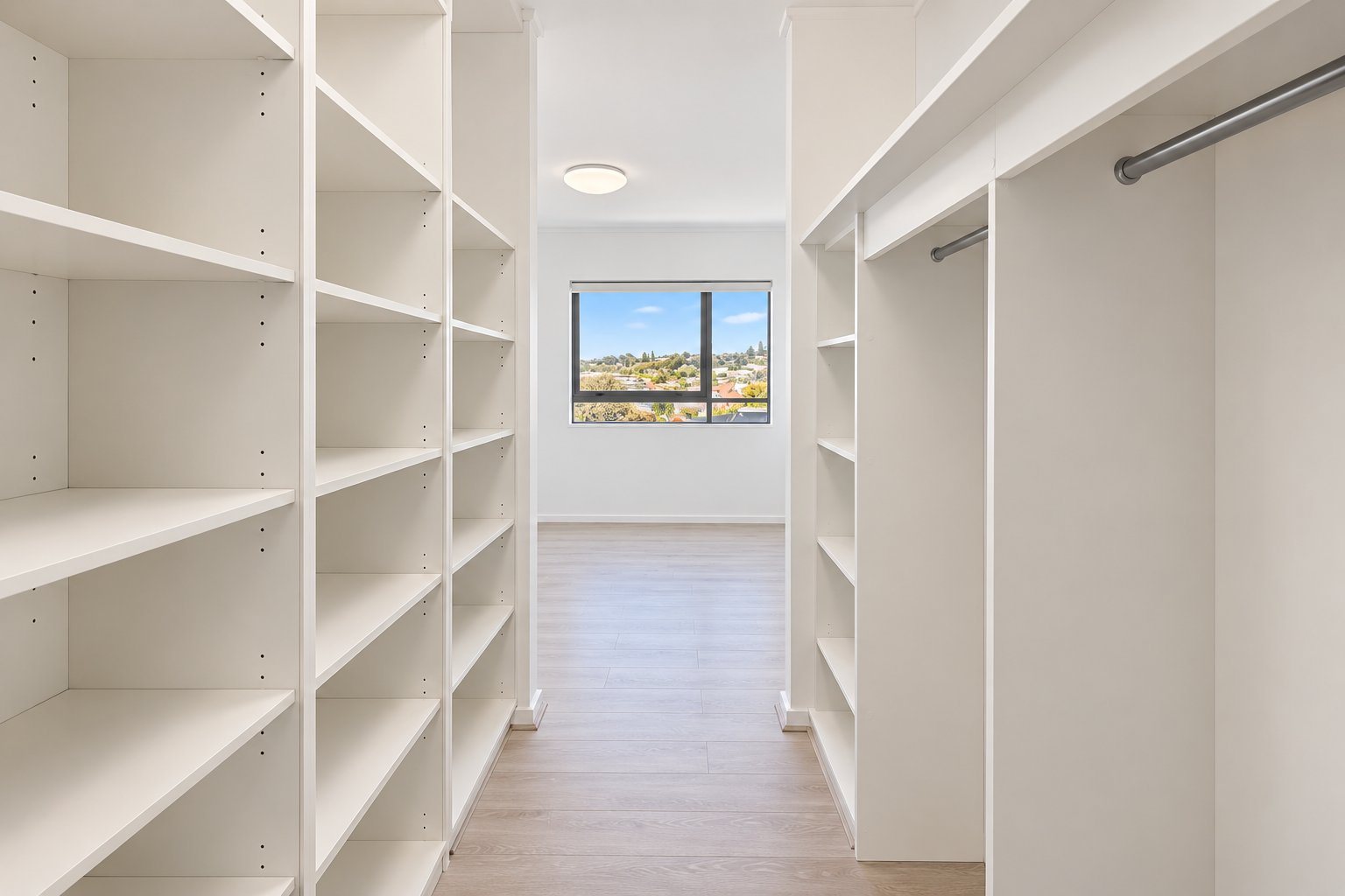417/717 Anzac Parade MAROUBRA 11
