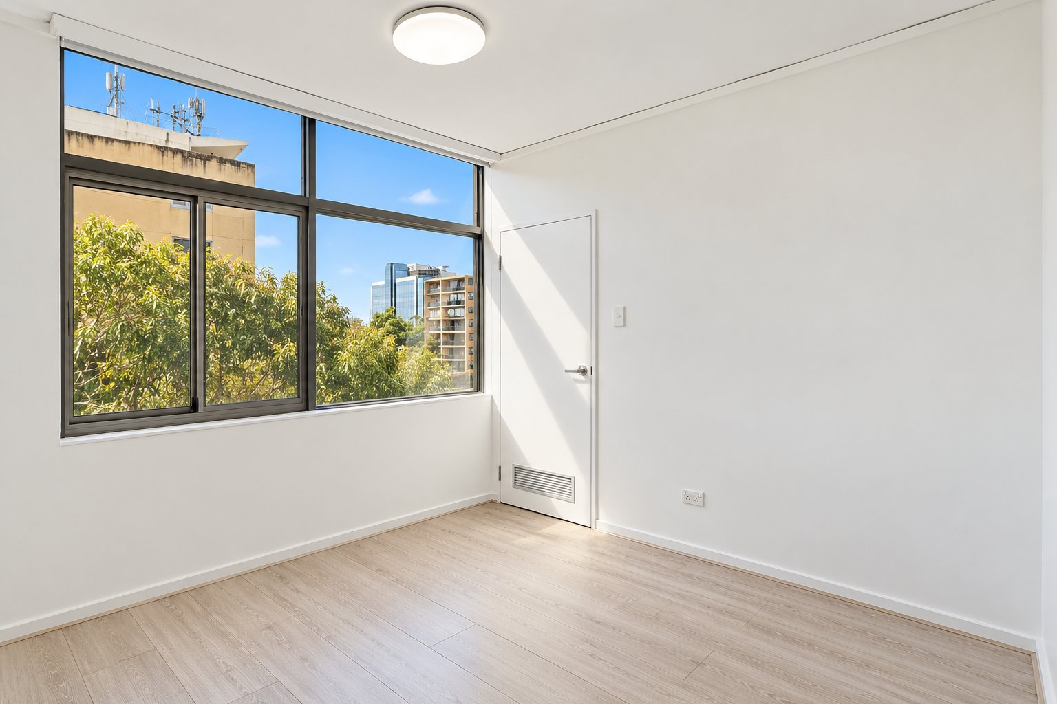 417/717 Anzac Parade MAROUBRA 14