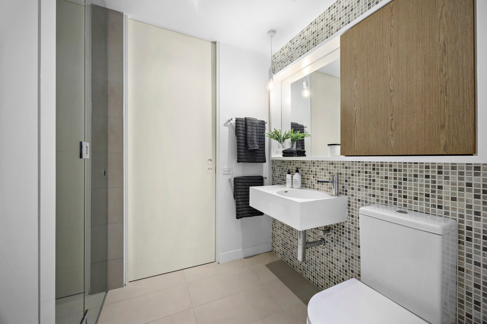 417/74 Queens Road, Melbourne, 3004