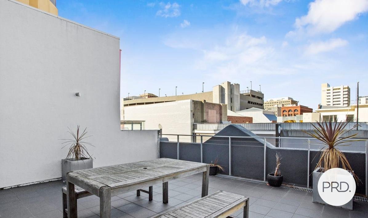 4/179 Liverpool Street HOBART 5