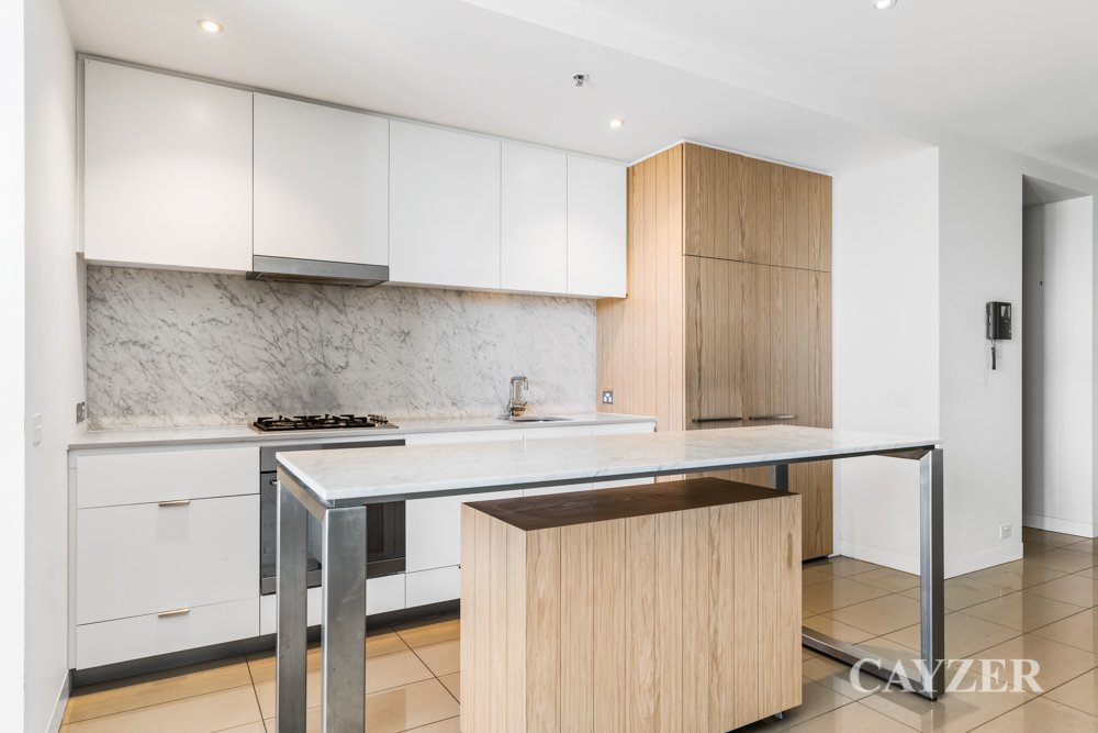 Gallery: 417/99 Dow Street
