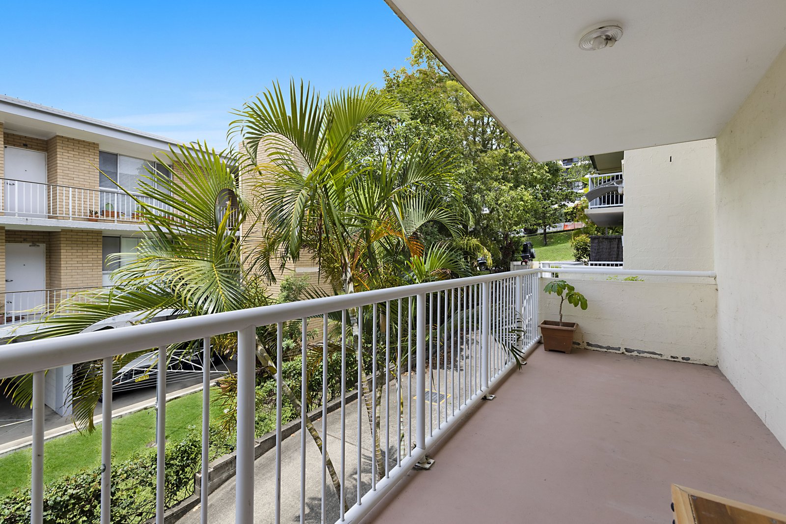4/18-20 Garrick Street COOLANGATTA 8