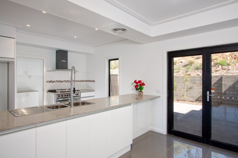 4/18-20 Railway Street TURVEY PARK 2