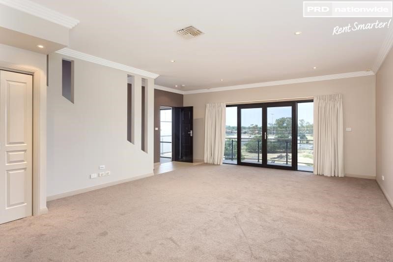 4/18-20 Railway Street WAGGA WAGGA 5