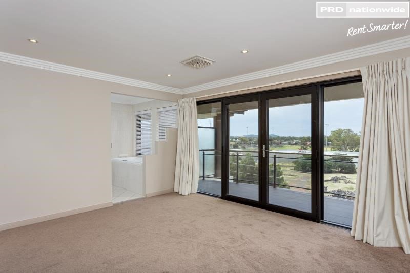 4/18-20 Railway Street WAGGA WAGGA 6