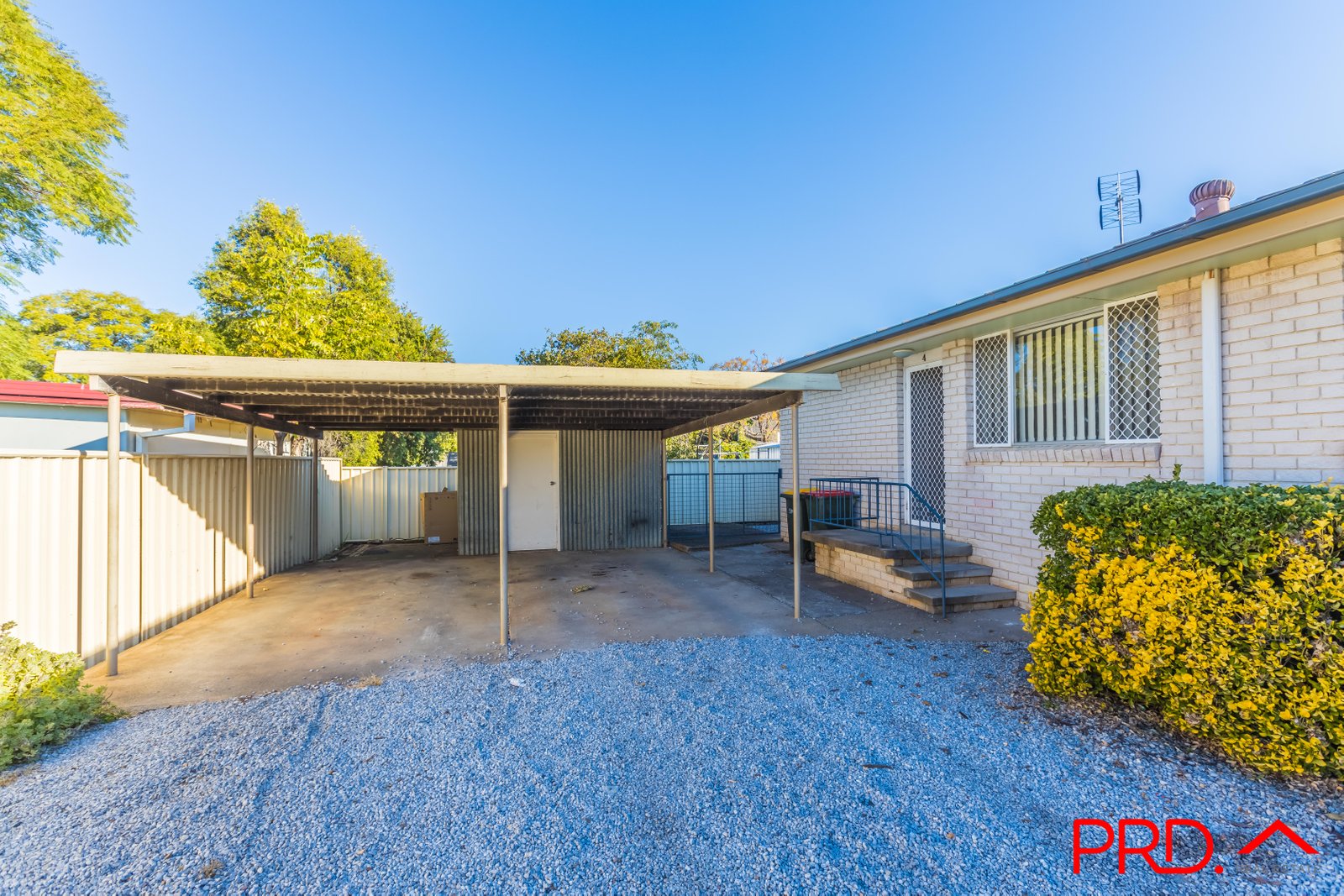 4/18 Anne Street TAMWORTH 2