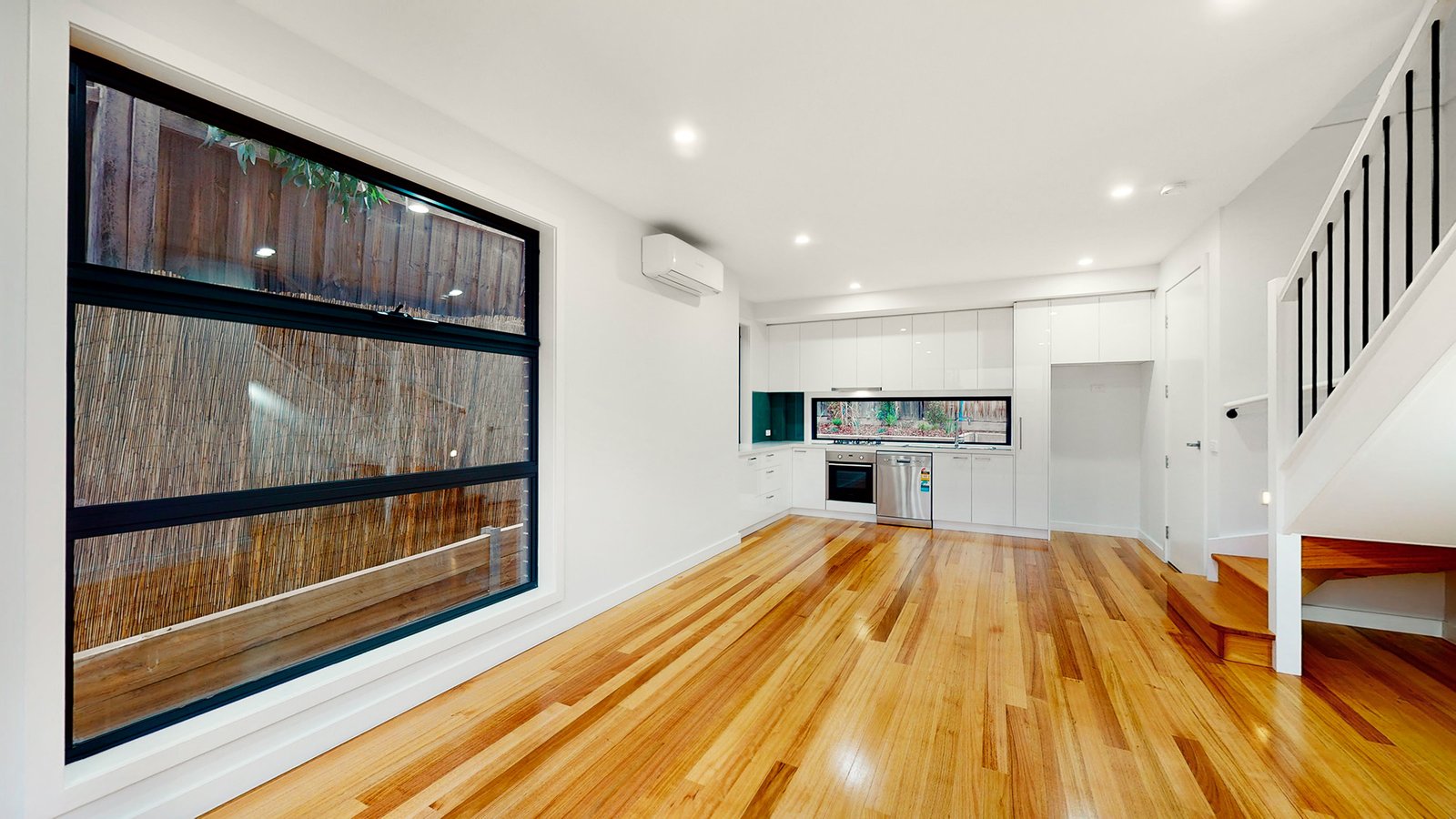 Real Estate and Property in 4/18 Ashford Street, Templestowe Lower, VIC