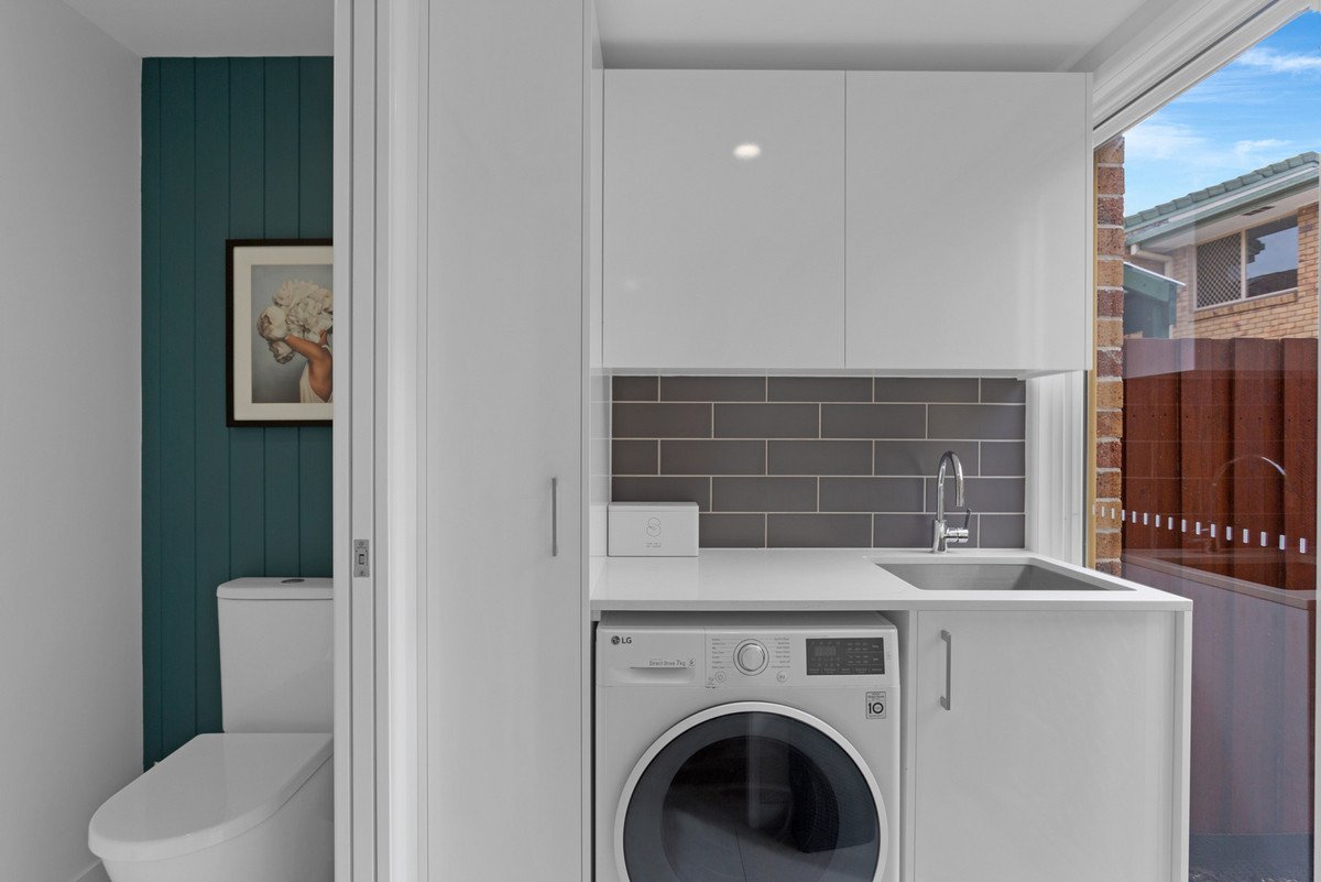 4/18 Bottlewood Court Burleigh Waters 12