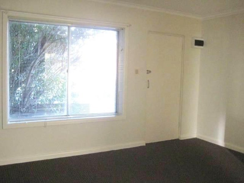 Gallery: 4/18 Collins Street