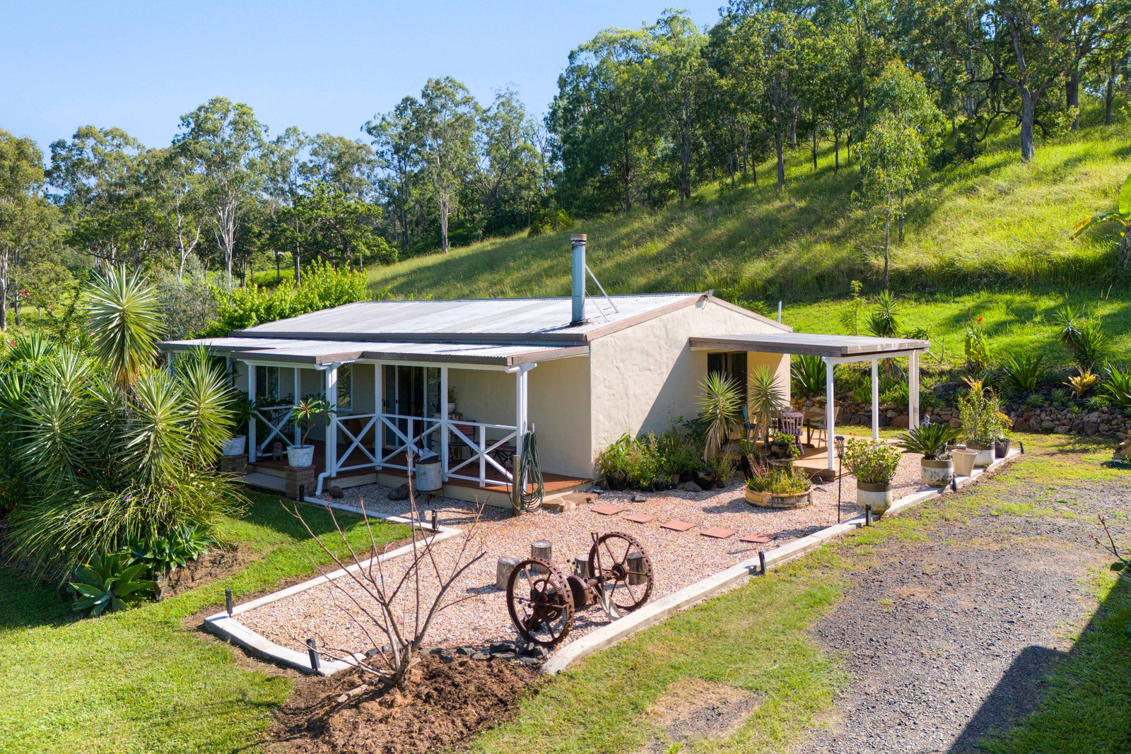 418 Dunns Road DOUBTFUL CREEK 8