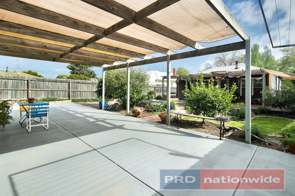 418 High Street LEARMONTH 17