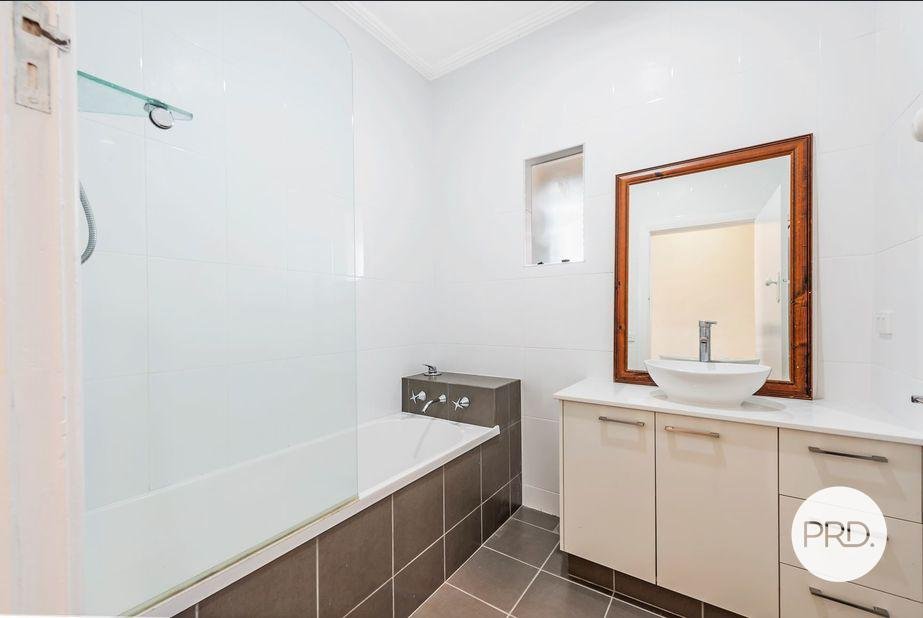 418 Kokoda Street NORTH ALBURY 9