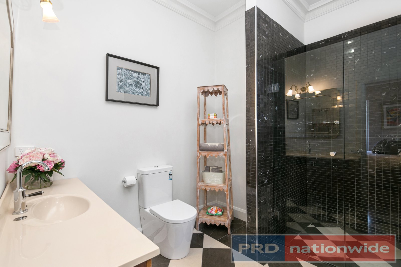 418 Larter Street GOLDEN POINT 6